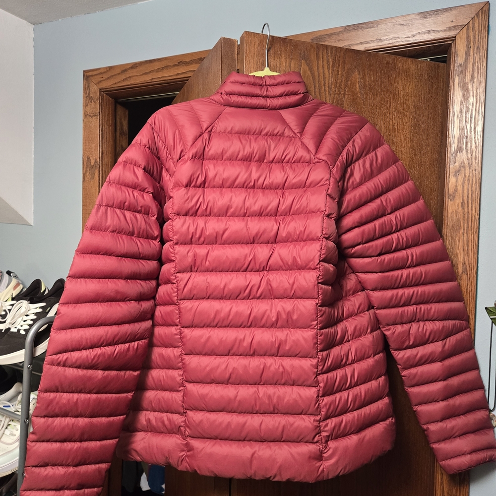 Patagonia Women's Down Sweater - Picture 5 of 5